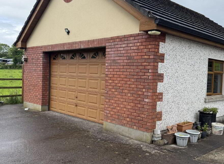 Carrickmacross, Carrickmacross, A81C564