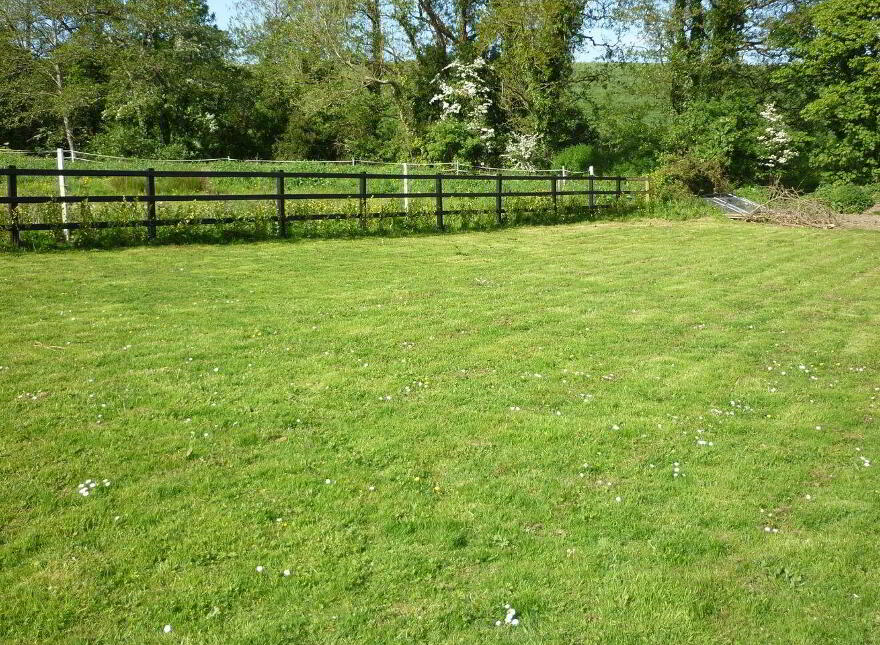 Park T, D Bellvue, Passage West