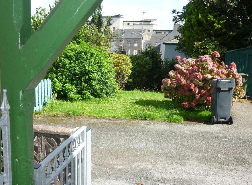 15 Marina View, Passage West, T12N8KV