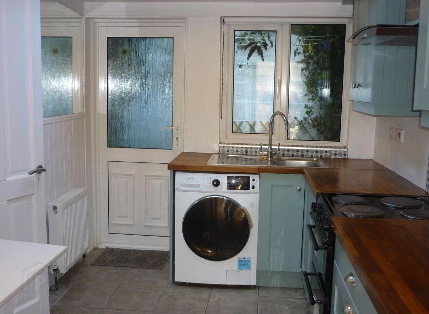 3 Ferry Point, Glenbrook, Glenbrook, T12FND8