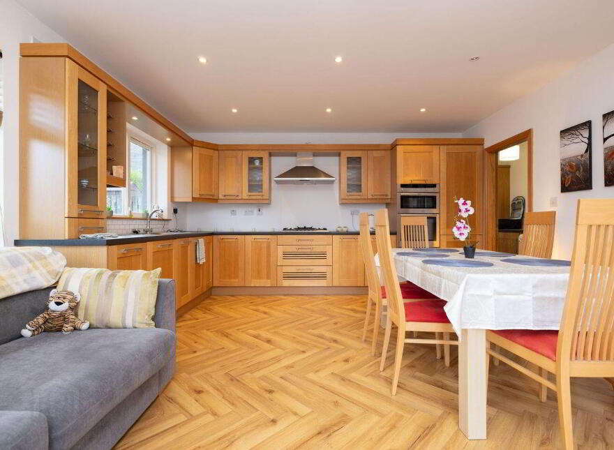 1 Cuchulaínn Heights, Carlingford, A91KA97