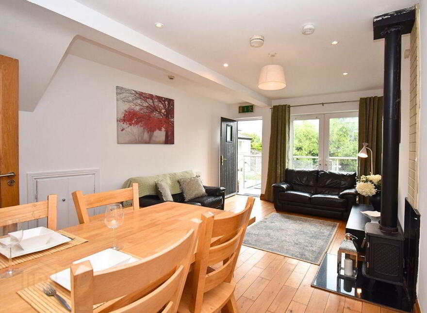 16b The Rock, Saint Mary's Road, Midleton, P25FK24