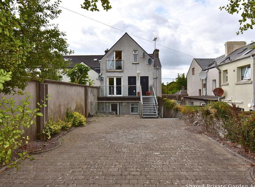 16b The Rock, Saint Mary's Road, Midleton, P25FK24