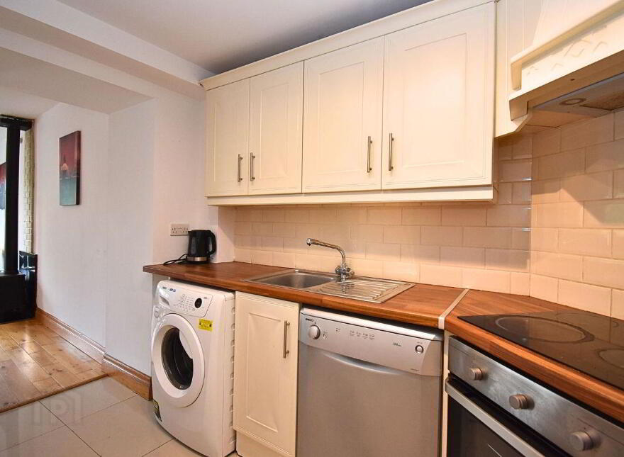 16b The Rock, Saint Mary's Road, Midleton, P25FK24
