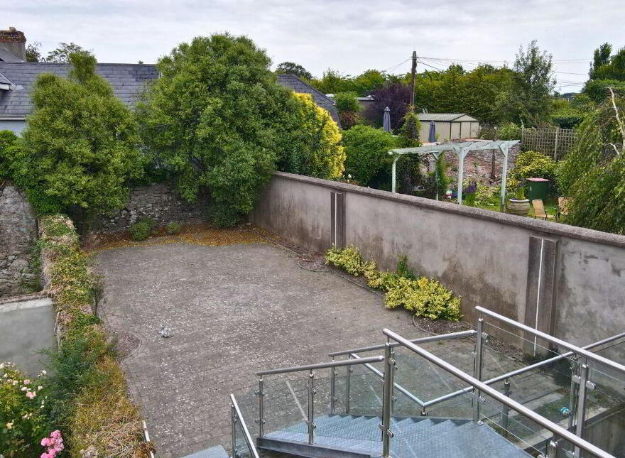 16b The Rock, Saint Mary's Road, Midleton, P25FK24