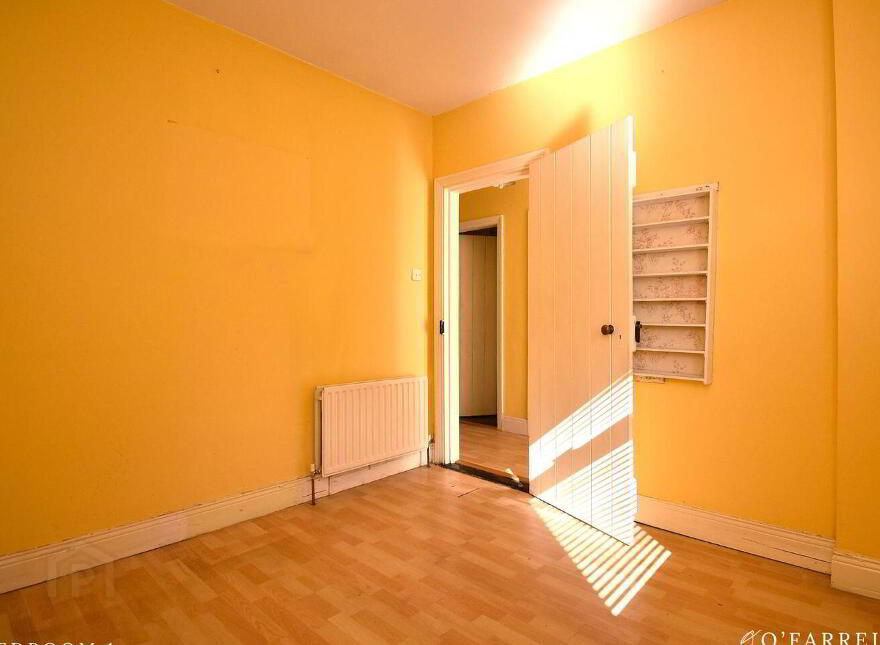 Mill Road, Midleton, P25KW35