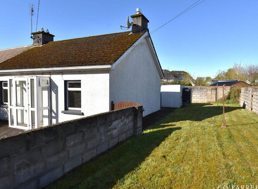 Mill Road, Midleton, P25KW35