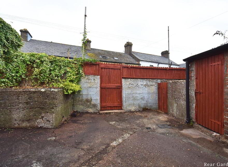 17 Old Cork Road, Midleton, P25E398
