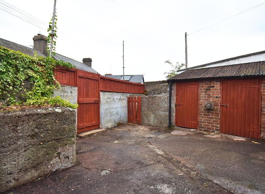 17 Old Cork Road, Midleton, P25E398