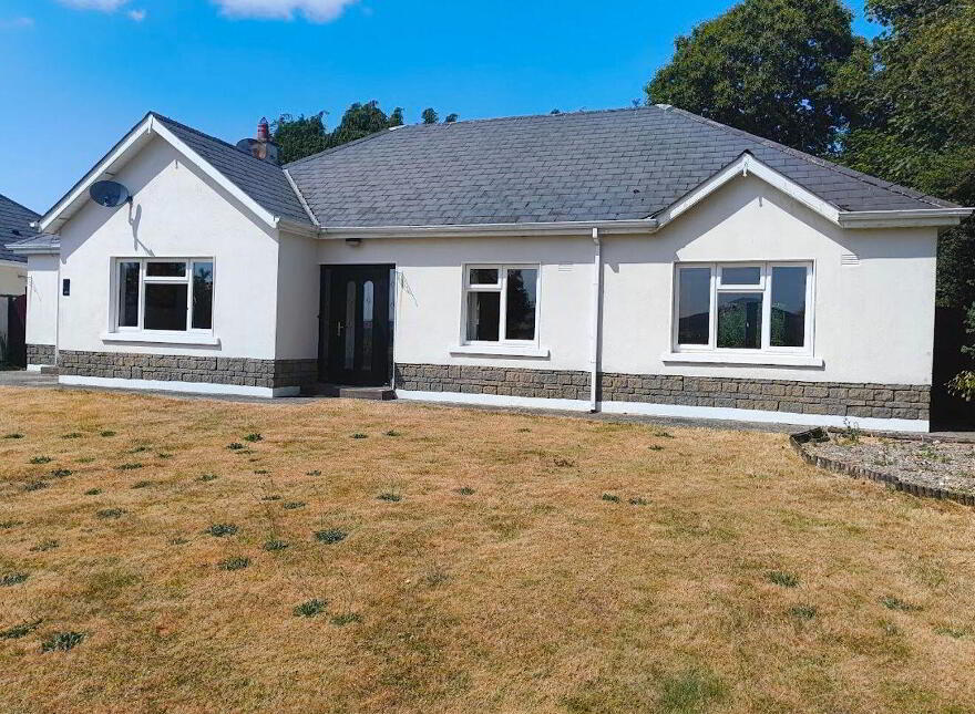 5 Glenview, Gorey Road, Carnew, Y14WP28