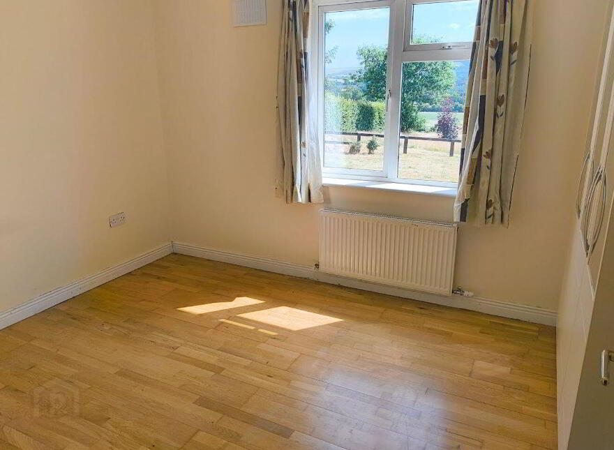5 Glenview, Gorey Road, Carnew, Y14WP28