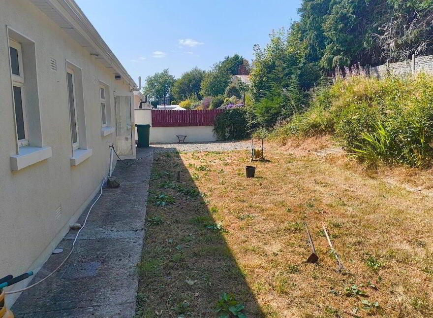 5 Glenview, Gorey Road, Carnew, Y14WP28
