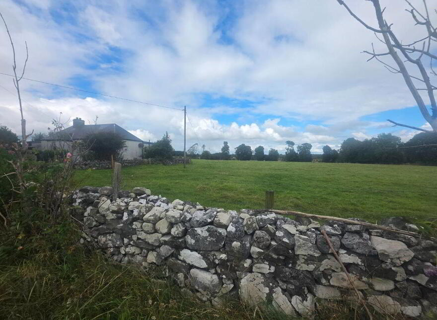 New Road, Castlecoote, F42Y407