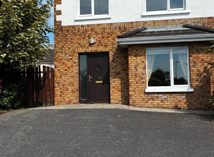 14 Meadow Brook, Tubbercurry, F91A7P3