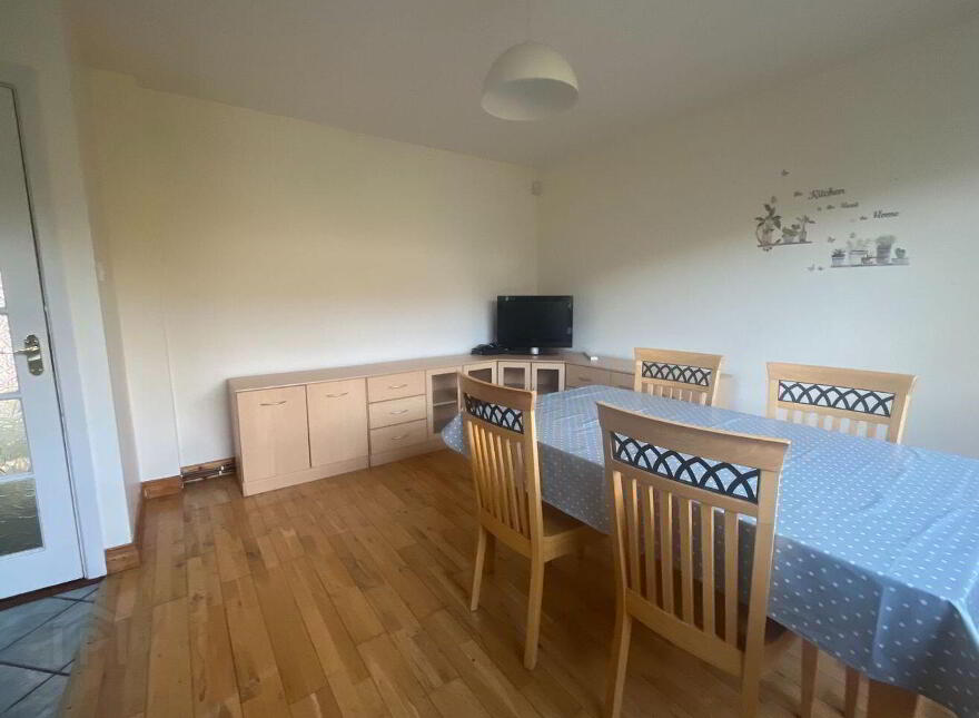 56 Mayfield Grove, Athlone, N37E895