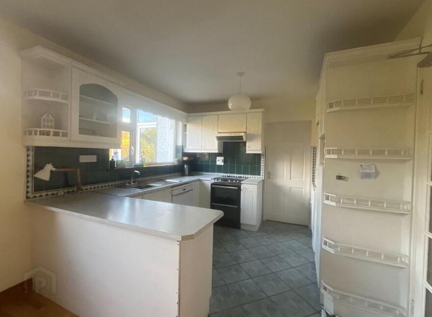 56 Mayfield Grove, Athlone, N37E895