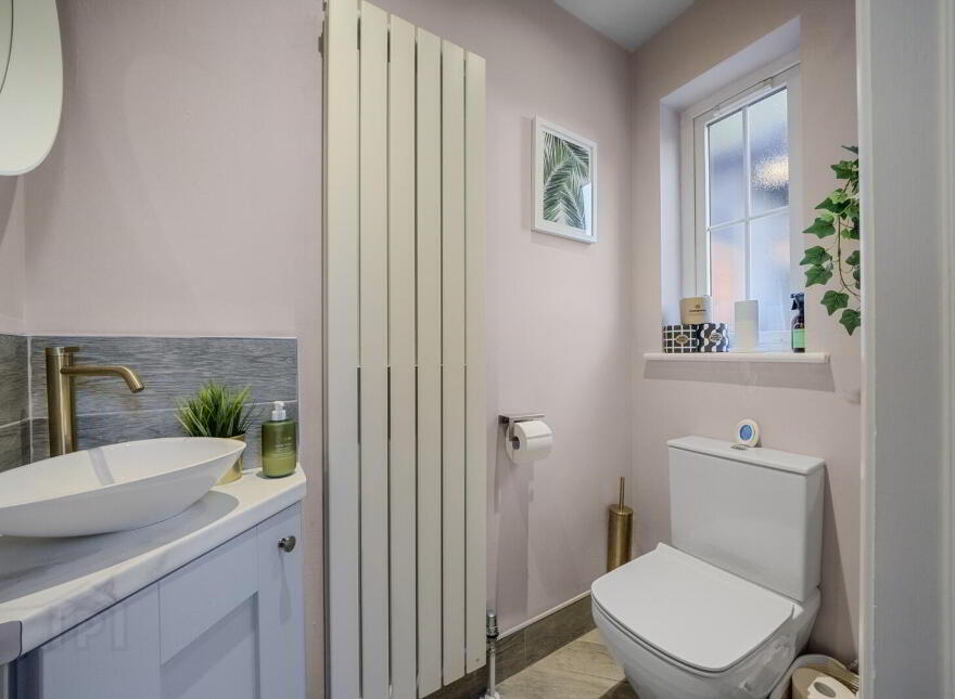 25 Lewis Park, Belfast, BT4 1FE