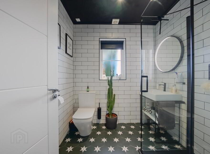 25 Lewis Park, Belfast, BT4 1FE