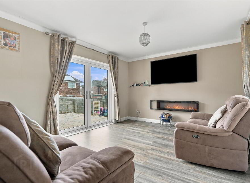 91 Carnmoney Road, Newtownabbey, BT36 6HT