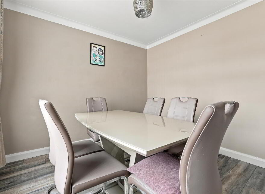 91 Carnmoney Road, Newtownabbey, BT36 6HT