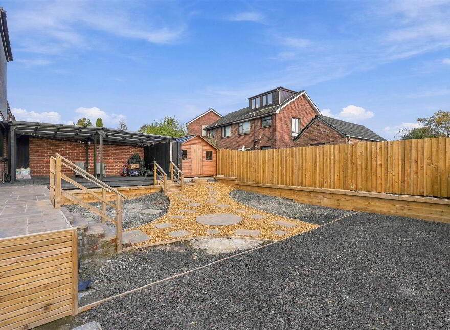 91 Carnmoney Road, Newtownabbey, BT36 6HT