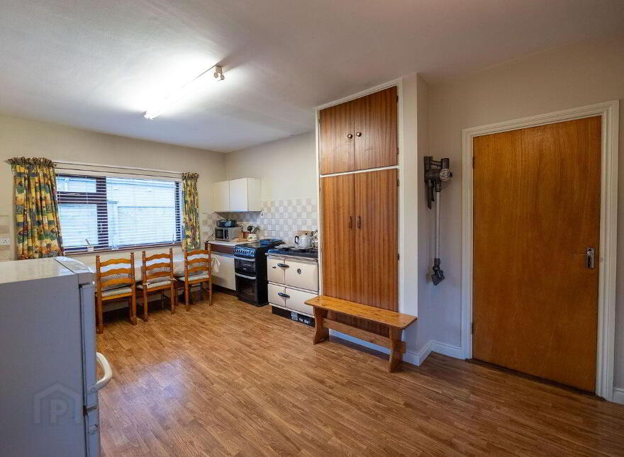 Cotswold, Moyne, E41N597
