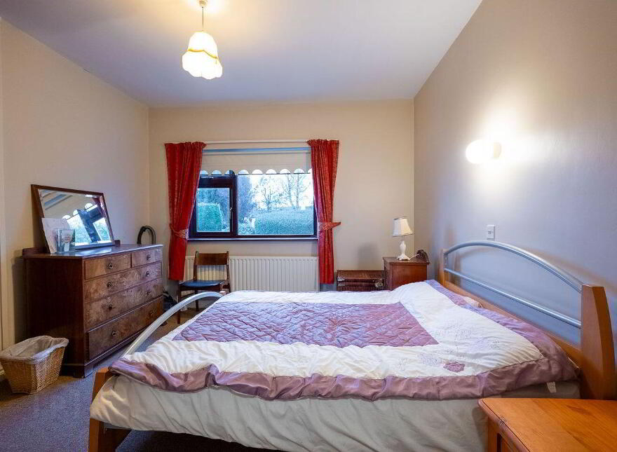 Cotswold, Moyne, E41N597