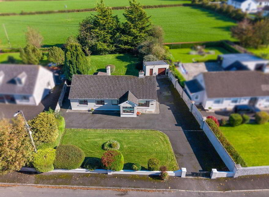 Cotswold, Moyne, E41N597
