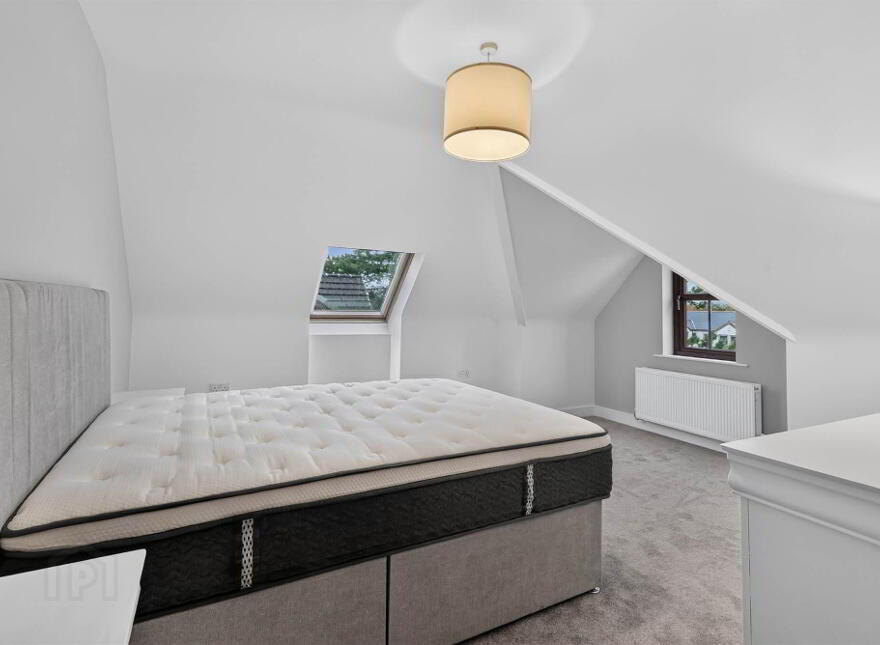 15 Balmoral Grange, 22 Upper Lisburn Road, Belfast, BT10 0AA