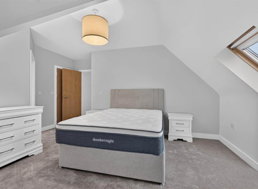 15 Balmoral Grange, 22 Upper Lisburn Road, Belfast, BT10 0AA