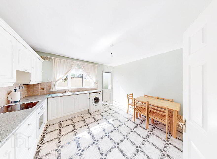8a Oldtown Heights, Naas, W91X28V