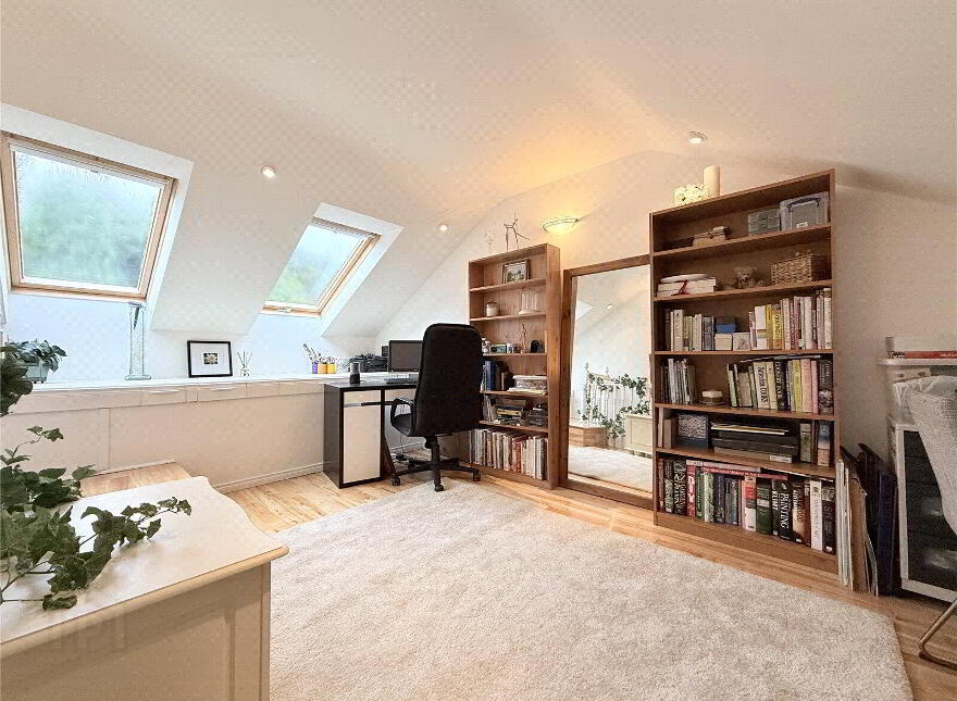 25 Grange Avenue, Magherafelt, BT45 5RP