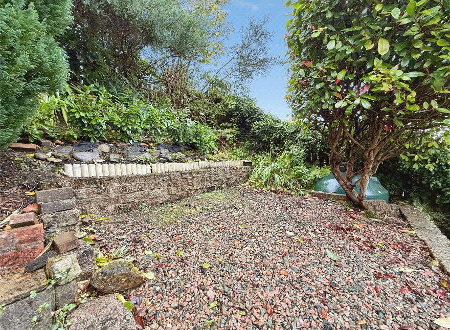 25 Grange Avenue, Magherafelt, BT45 5RP