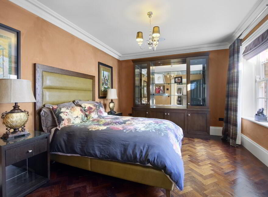 17A Glen Road, Craigavad, Holywood, BT18 0HB