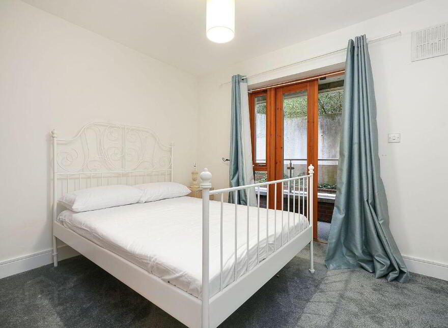 Apartment, Knockmaree, Chapelizod, Chapelizod, D20D462