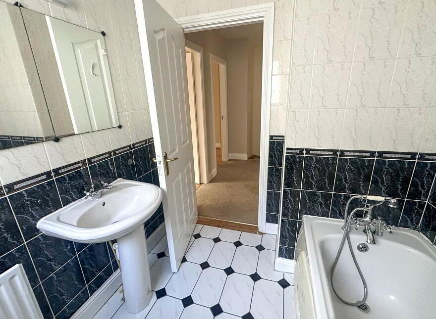19 Shangort Park, Shangort Road, Knocknacarra, H91NTP6