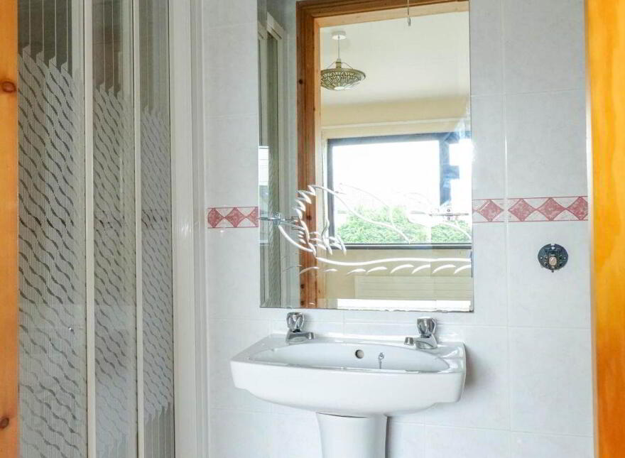 11 Whitestrand Road, Salthill, H91HF60