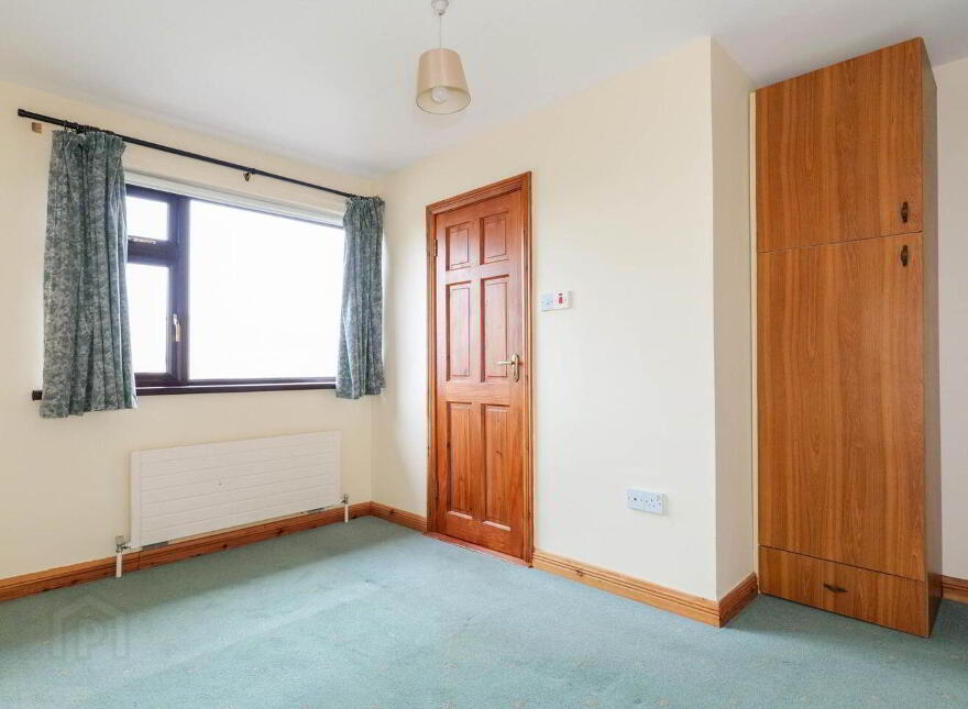 11 Whitestrand Road, Salthill, H91HF60
