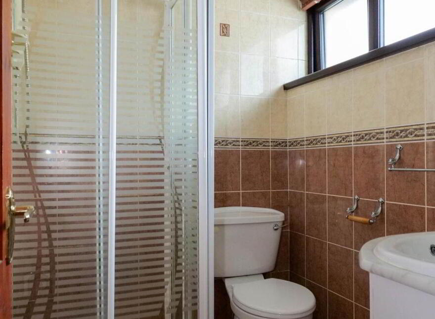 11 Whitestrand Road, Salthill, H91HF60