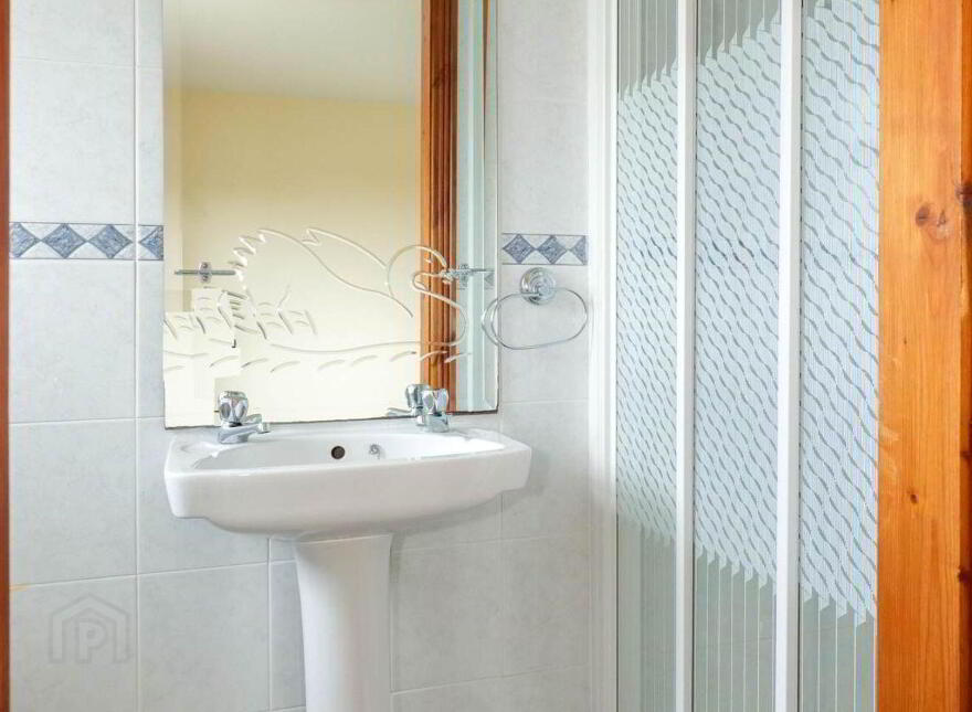 11 Whitestrand Road, Salthill, H91HF60