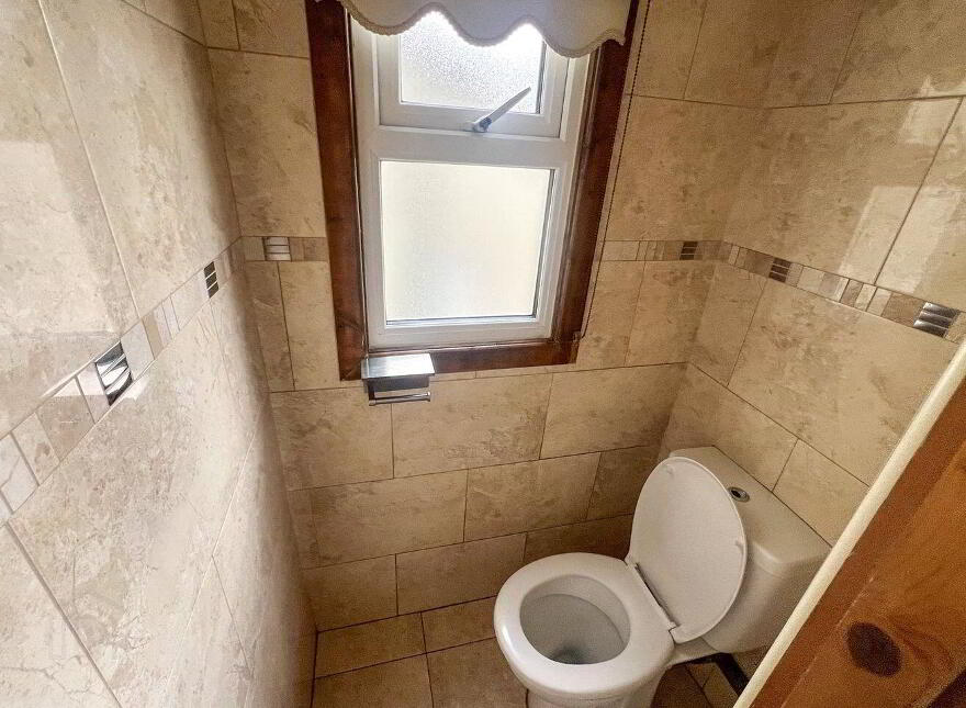 36 Saint Finbarrs Terrace, Bohermore, Bohermore, H91HYR7