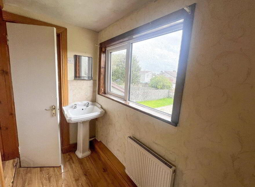 36 Saint Finbarrs Terrace, Bohermore, Bohermore, H91HYR7