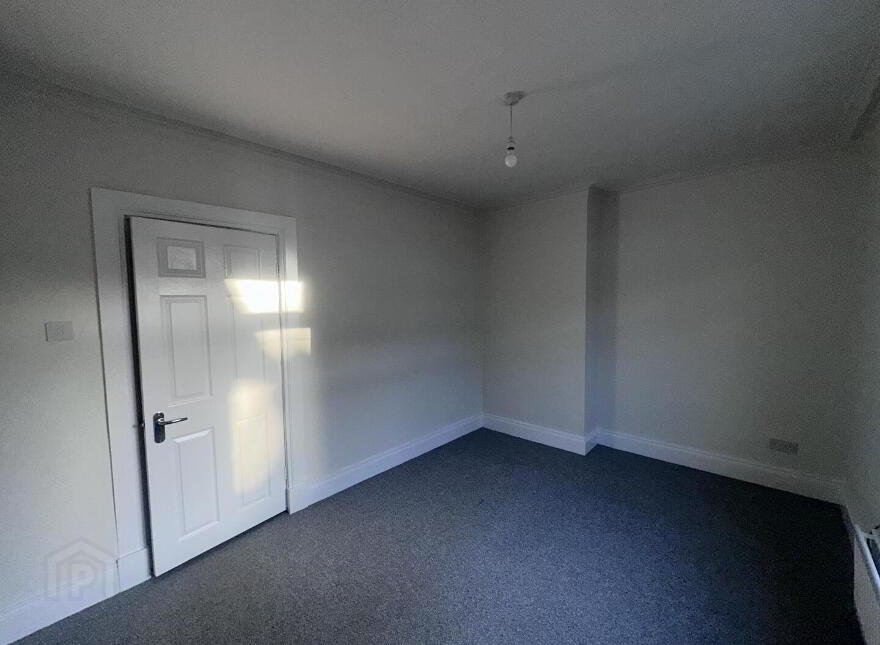 42 Hillview Avenue, Belfast, BT5 6JR