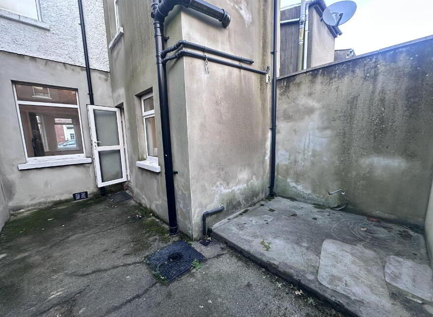42 Hillview Avenue, Belfast, BT5 6JR