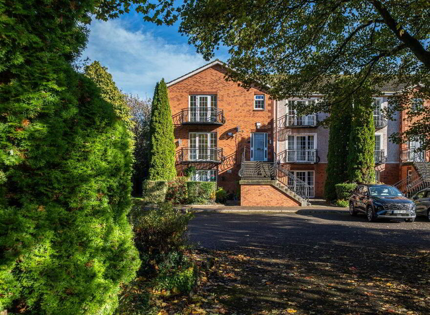 9 Park Court, Tullamore, R35PF30