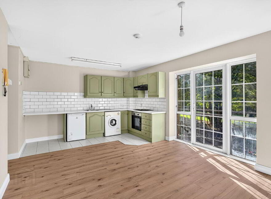 9 Park Court, Tullamore, R35PF30