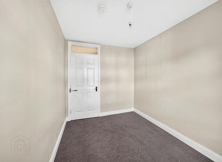 9 Park Court, Tullamore, R35PF30