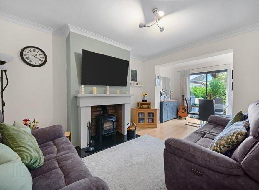 34 Silverstream Drive, Bangor, BT20 3LW