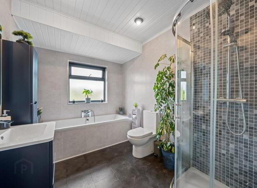 34 Silverstream Drive, Bangor, BT20 3LW