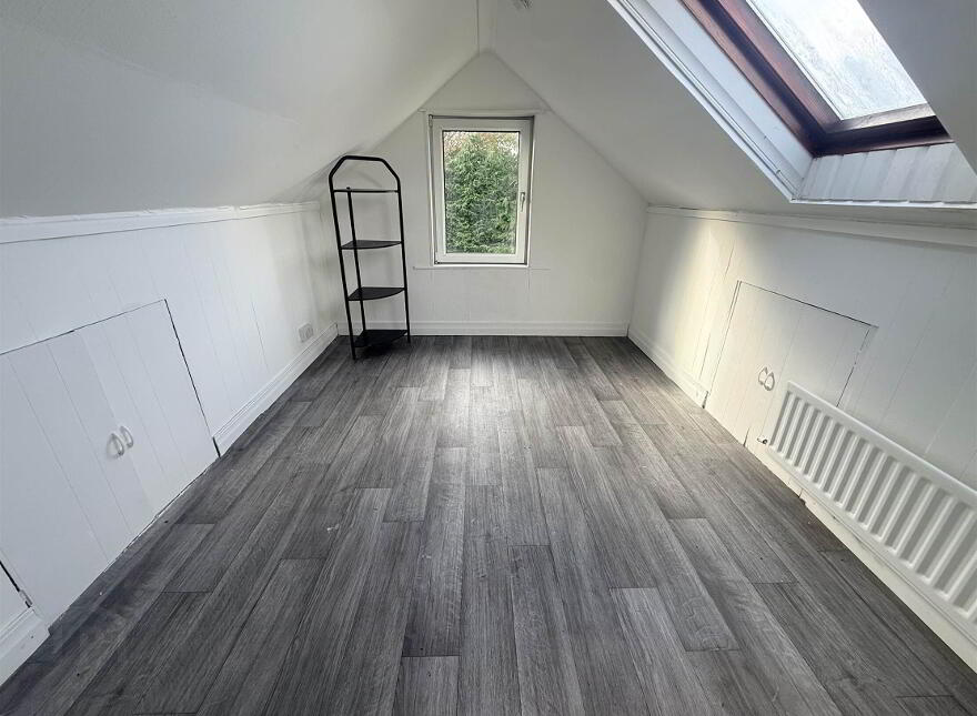 60 Beechill Road, Belfast, BT8 7QR